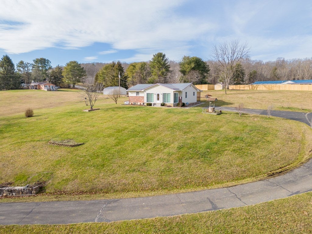 3549 Old Baltimore Road Draper, VA 24324 - Photo 62 of 74 Gallery Image 62