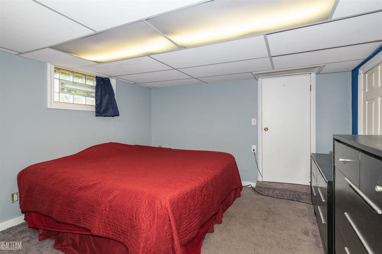3043 Bathurst Avenue Rochester, MI 48309 - Photo 17 of 21 50023716-16.JPG