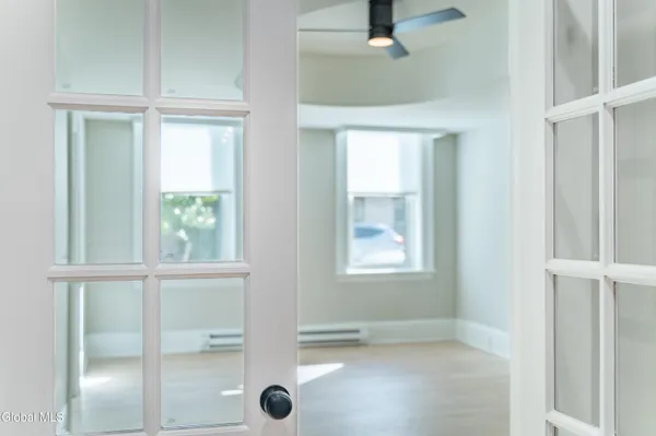 $1,950 | 323 2nd Street, Unit 1, Troy, NY 12180