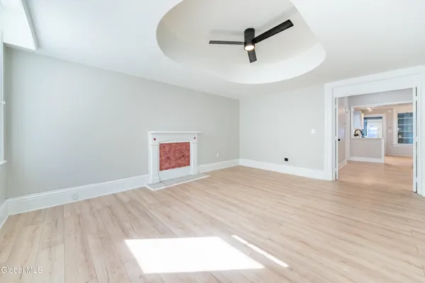 $1,950 | 323 2nd Street, Unit 1, Troy, NY 12180