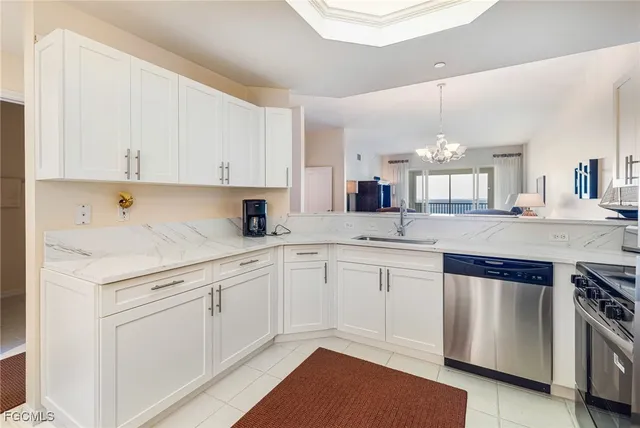 $510,000 | 14815 Laguna Drive, Unit 702, Fort Myers, FL 33908