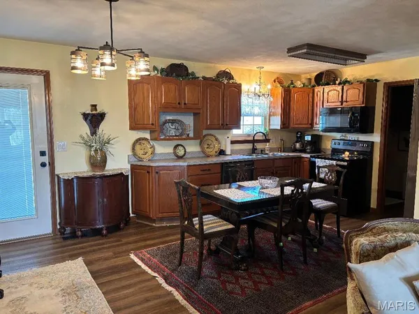 $192,000 | 277 Kaskaskia Drive, Red Bud, IL 62278