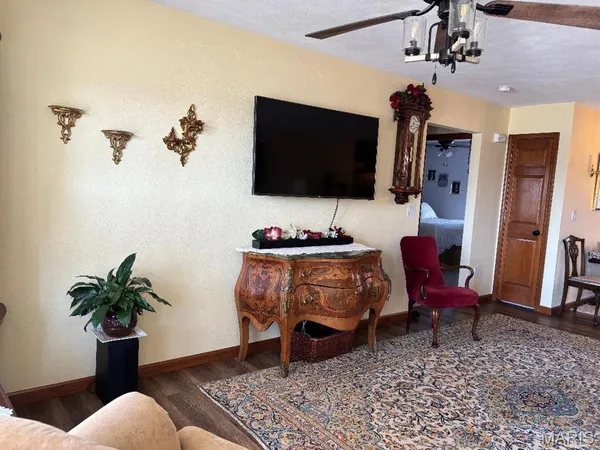 $197,000 | 277 Kaskaskia Drive, Red Bud, IL 62278