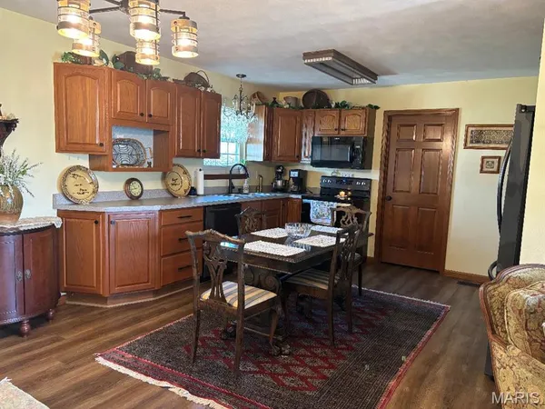 $197,000 | 277 Kaskaskia Drive, Red Bud, IL 62278