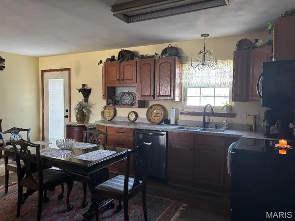 $197,000 | 277 Kaskaskia Drive, Red Bud, IL 62278