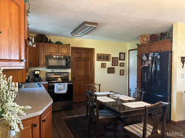 $197,000 | 277 Kaskaskia Drive, Red Bud, IL 62278