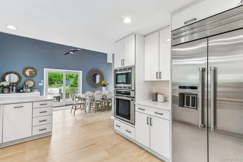 $1,925,000 | 2100 Glenn Road, Southold, NY 11971