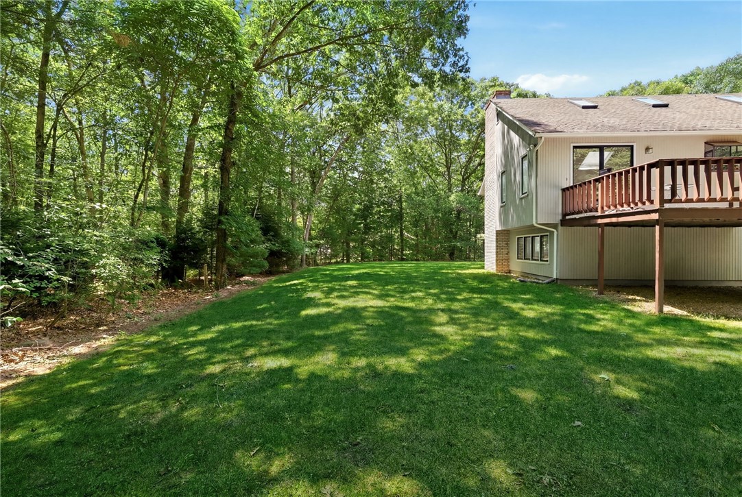 768 Weaver Hill Road Coventry, RI 02816 - Photo 11 of 37