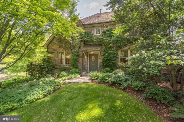 $5,150,000 | 2323 Porter Street Northwest, Washington, DC 20008