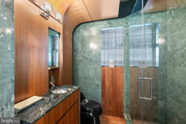 $5,150,000 | 2323 Porter Street Northwest, Washington, DC 20008