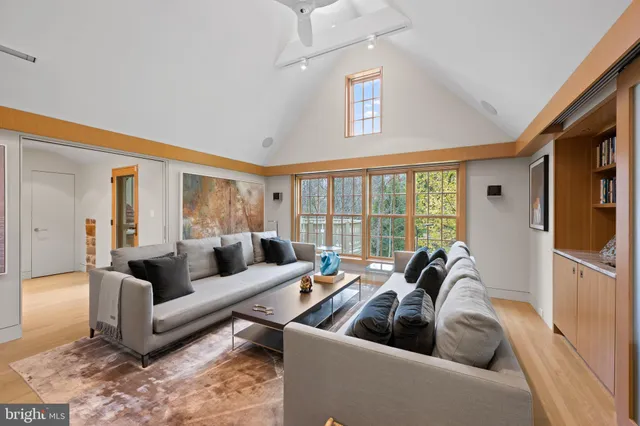 $5,150,000 | 2323 Porter Street Northwest, Washington, DC 20008