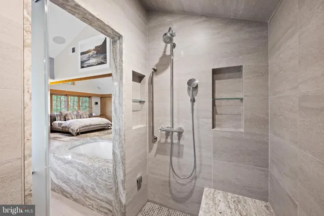 $5,150,000 | 2323 Porter Street Northwest, Washington, DC 20008