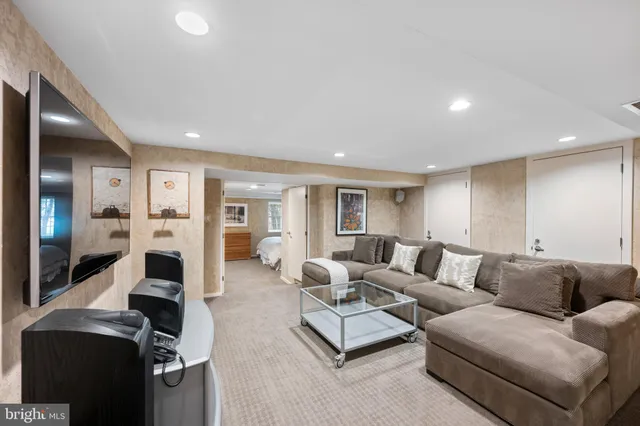 $5,150,000 | 2323 Porter Street Northwest, Washington, DC 20008