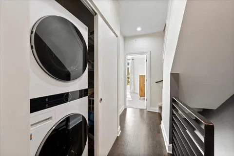 $789,000 | 3443 North Whipple Street, Chicago, IL 60618