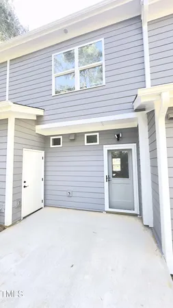 $1,495 | 3800 Marcom Street, Unit 103, Raleigh, NC 27606