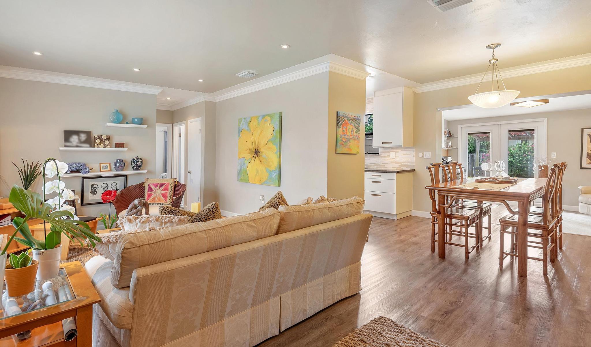 337 Shady Lane Road Palm Springs, FL 33461 - Photo 11 of 45 337 - 004