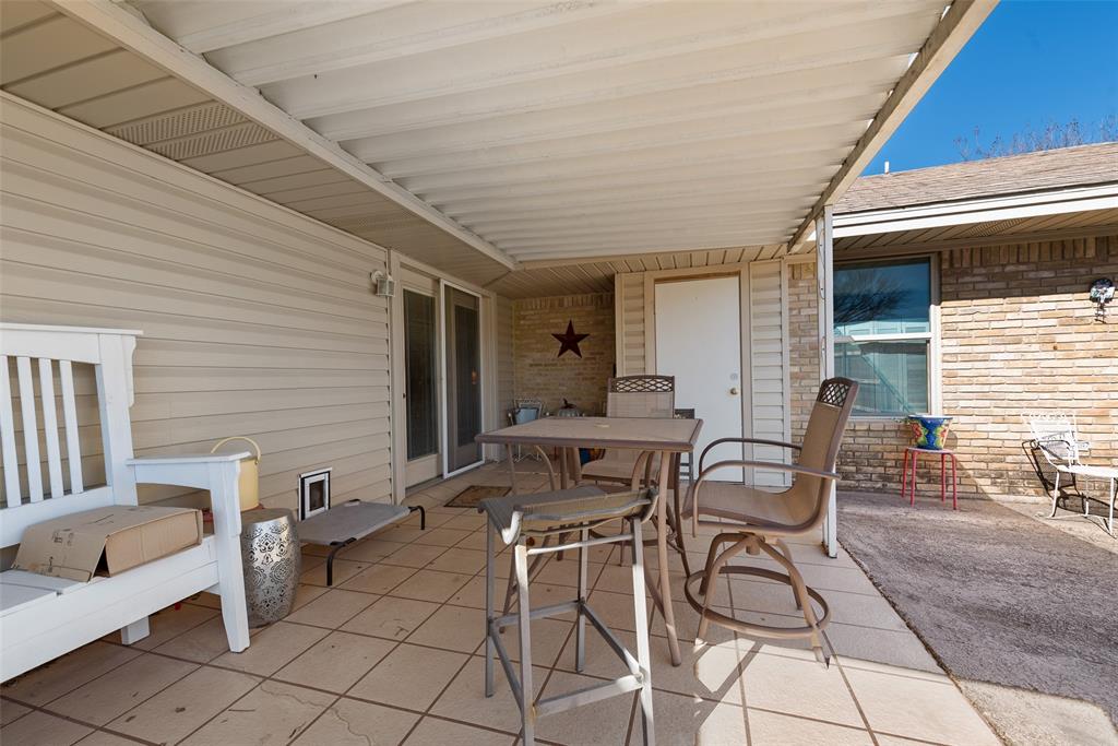 830 Mt Zion Road Midlothian, TX 76065 - Photo 30 of 36 Patio area