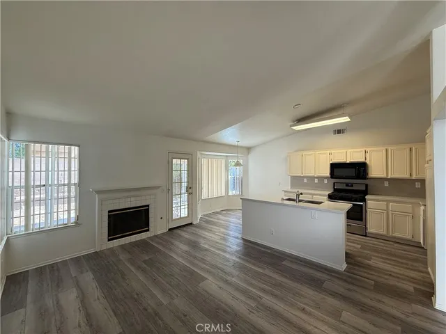 $2,500 | 794 Lexington Street, Hemet, CA 92545