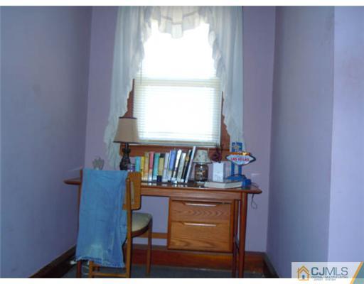 346 Ridge Road Dayton, NJ 08810 - Photo 6 of 12 a view of a workspace