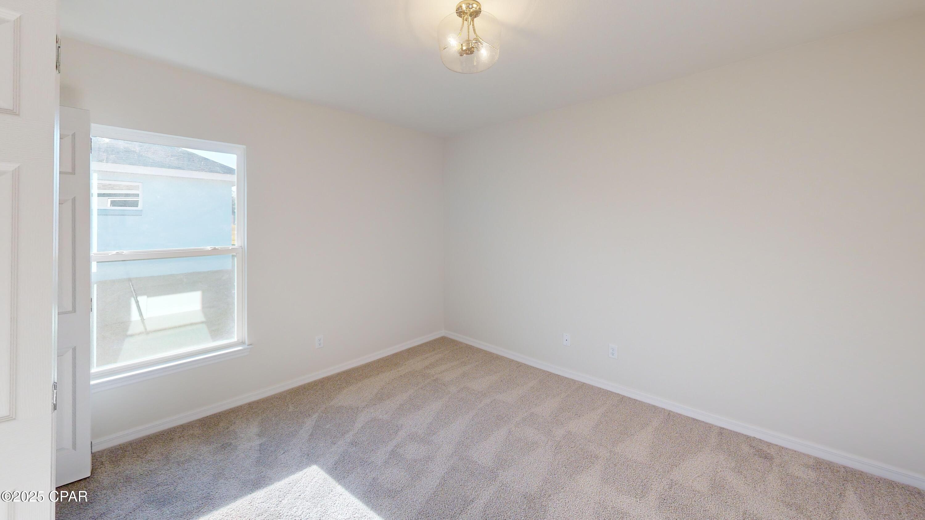 2212 Chase Street Chipley, FL 32428 - Photo 10 of 20