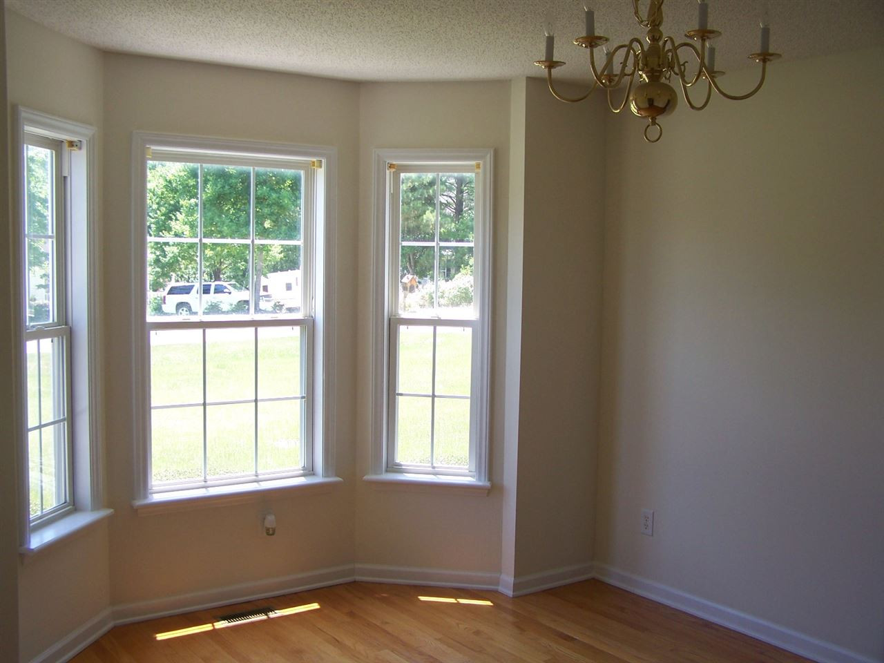 239 South Ridge Drive Garner, NC 27529 - Photo 8 of 19 Dining Room