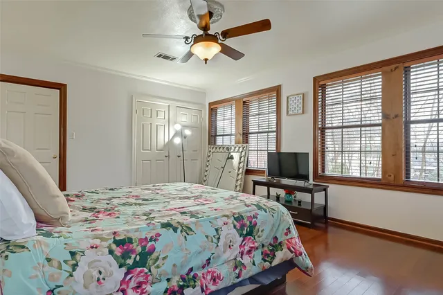 $3,250 | 2412 Oakdale Street, Houston, TX 77004