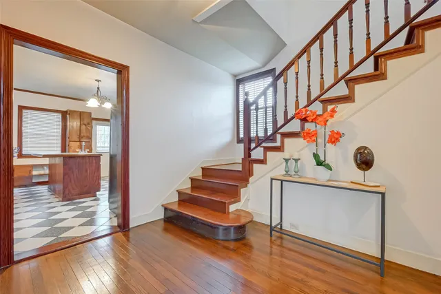 $3,250 | 2412 Oakdale Street, Houston, TX 77004