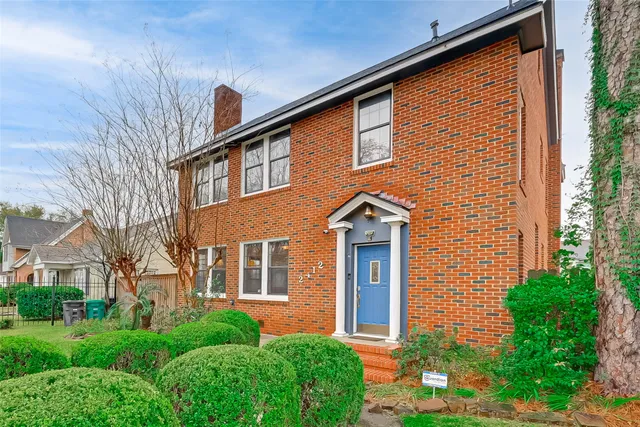 $3,250 | 2412 Oakdale Street, Houston, TX 77004