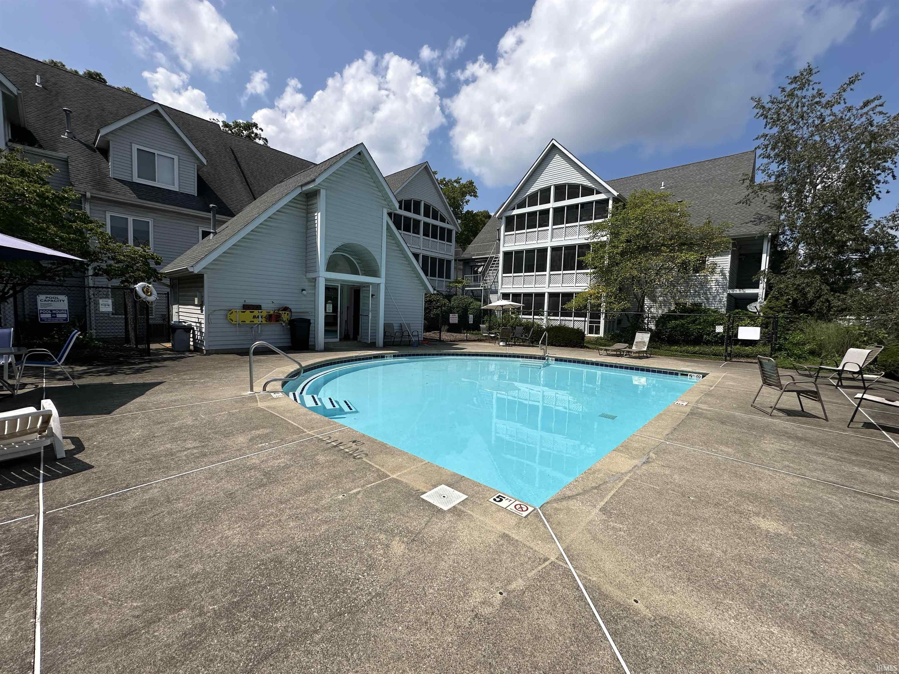 1264 South College Mall Road Bloomington, IN 47401 - Photo 16 of 19