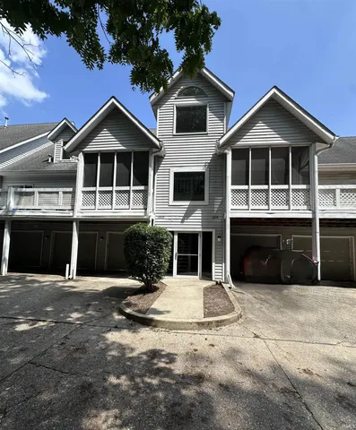 $159,000 | 1264 South College Mall Road, Bloomington, IN 47401