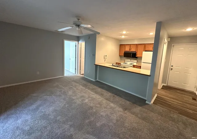 $159,000 | 1264 South College Mall Road, Bloomington, IN 47401