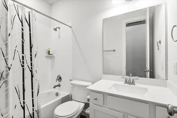 $2,400 | 849 Whitetail Drive, Round Rock, TX 78681