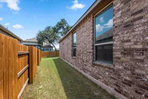 $2,400 | 849 Whitetail Drive, Round Rock, TX 78681