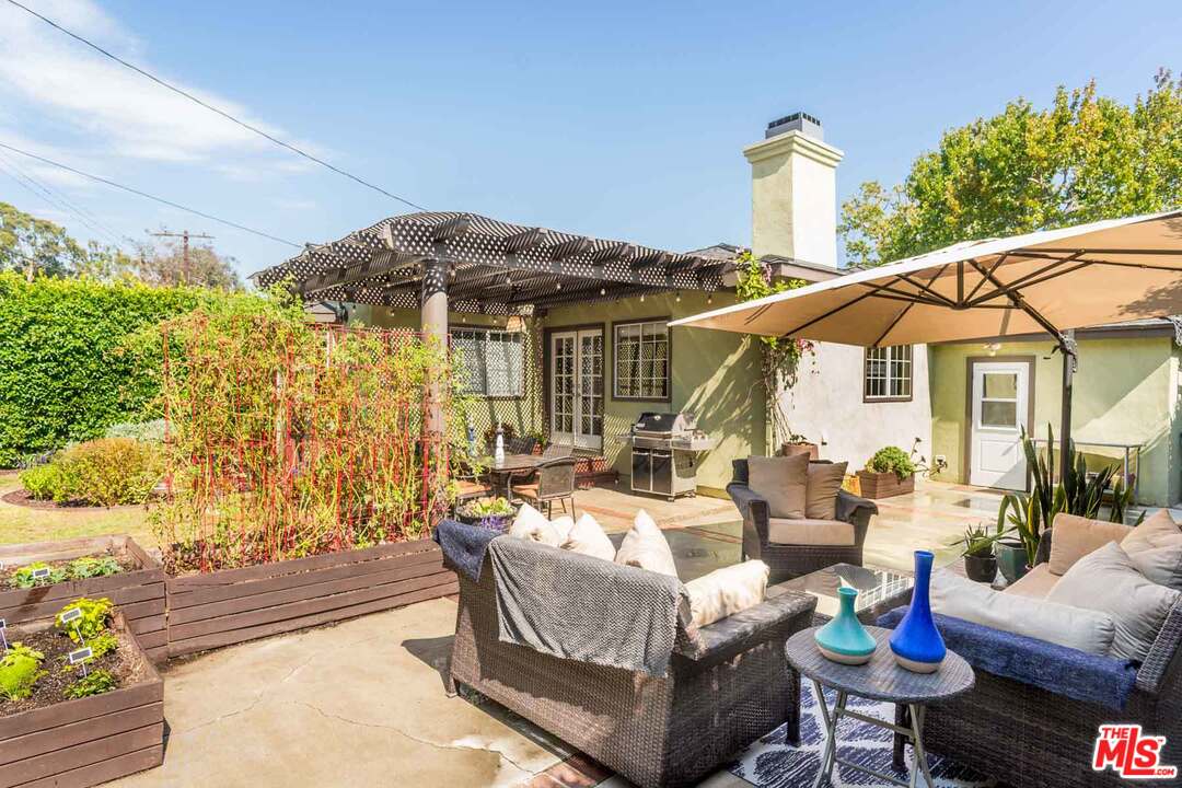 7418 Midfield Avenue Los Angeles, CA 90045 - Photo 23 of 28 a view of outdoor space yard and patio
