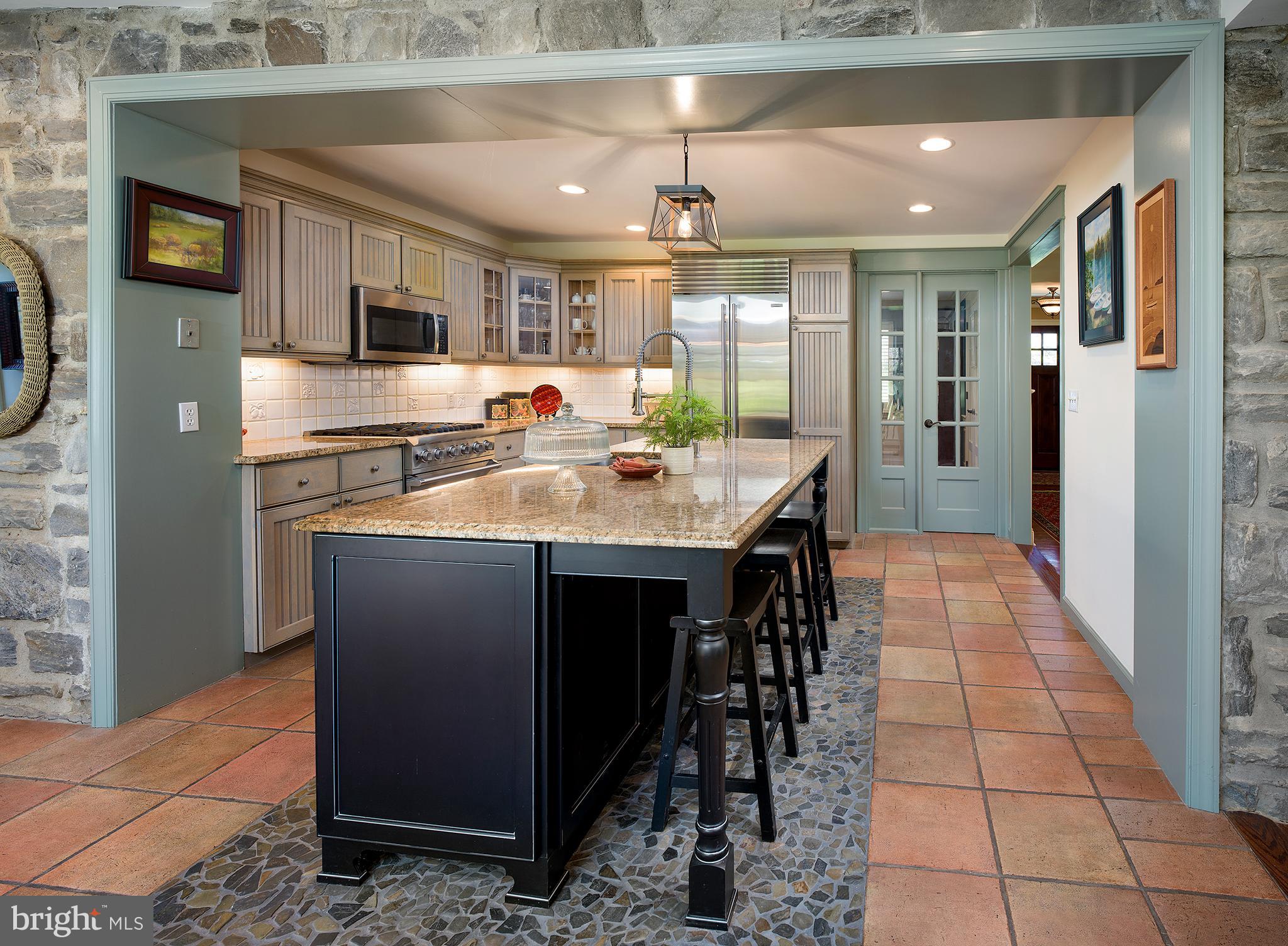 512 Atterbury Road Villanova, PA 19085 - Photo 5 of 31 Kitchen