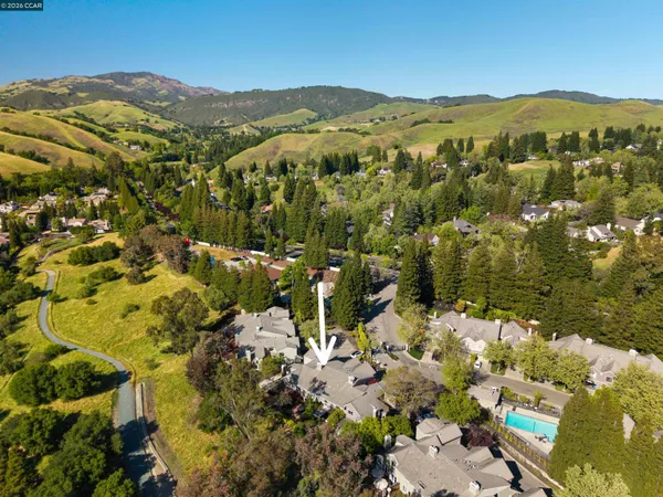 $1,289,880 | 525 Silver Oak Lane, Danville, CA 94506