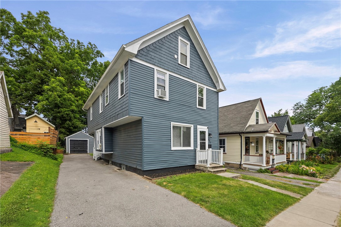 171 Oakland Street Rochester, NY 14620 - Photo 4 of 50