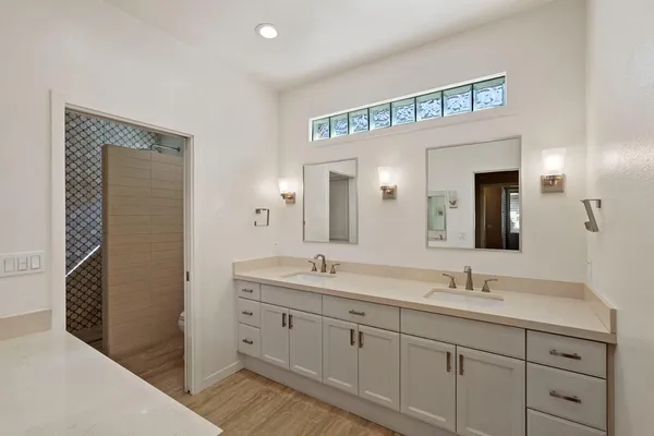 $569,500 | 2486 Central Park Drive, Lodi, CA 95242