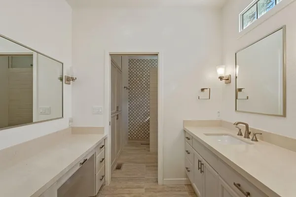 $569,500 | 2486 Central Park Drive, Lodi, CA 95242
