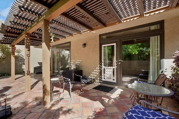 $569,500 | 2486 Central Park Drive, Lodi, CA 95242