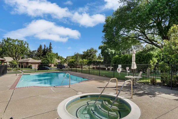 $569,500 | 2486 Central Park Drive, Lodi, CA 95242