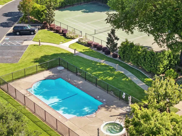 $569,500 | 2486 Central Park Drive, Lodi, CA 95242