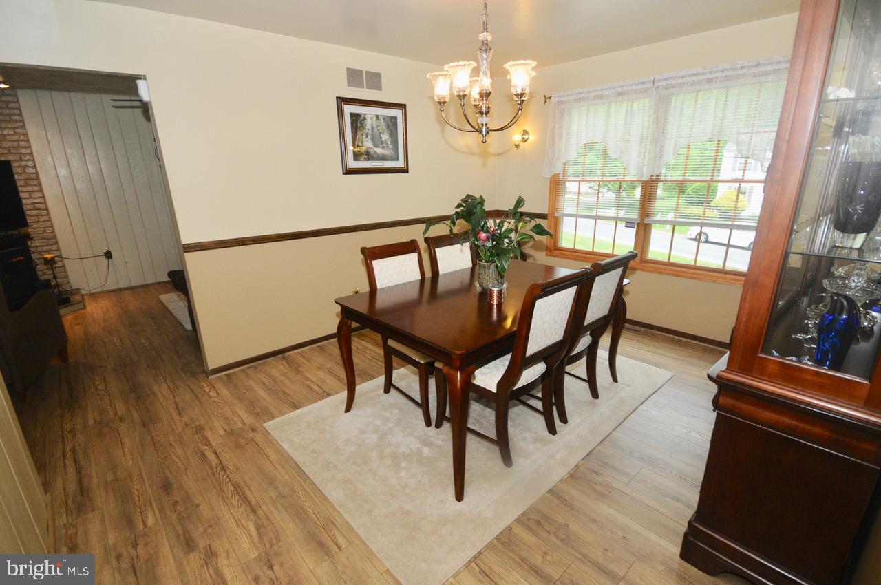 2615 County House Road Deptford, NJ 08096 - Photo 11 of 22 Fresh paint, and new flooring