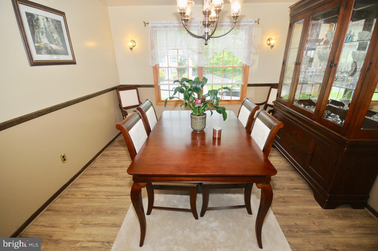 2615 County House Road Deptford, NJ 08096 - Photo 10 of 22 Family meals
