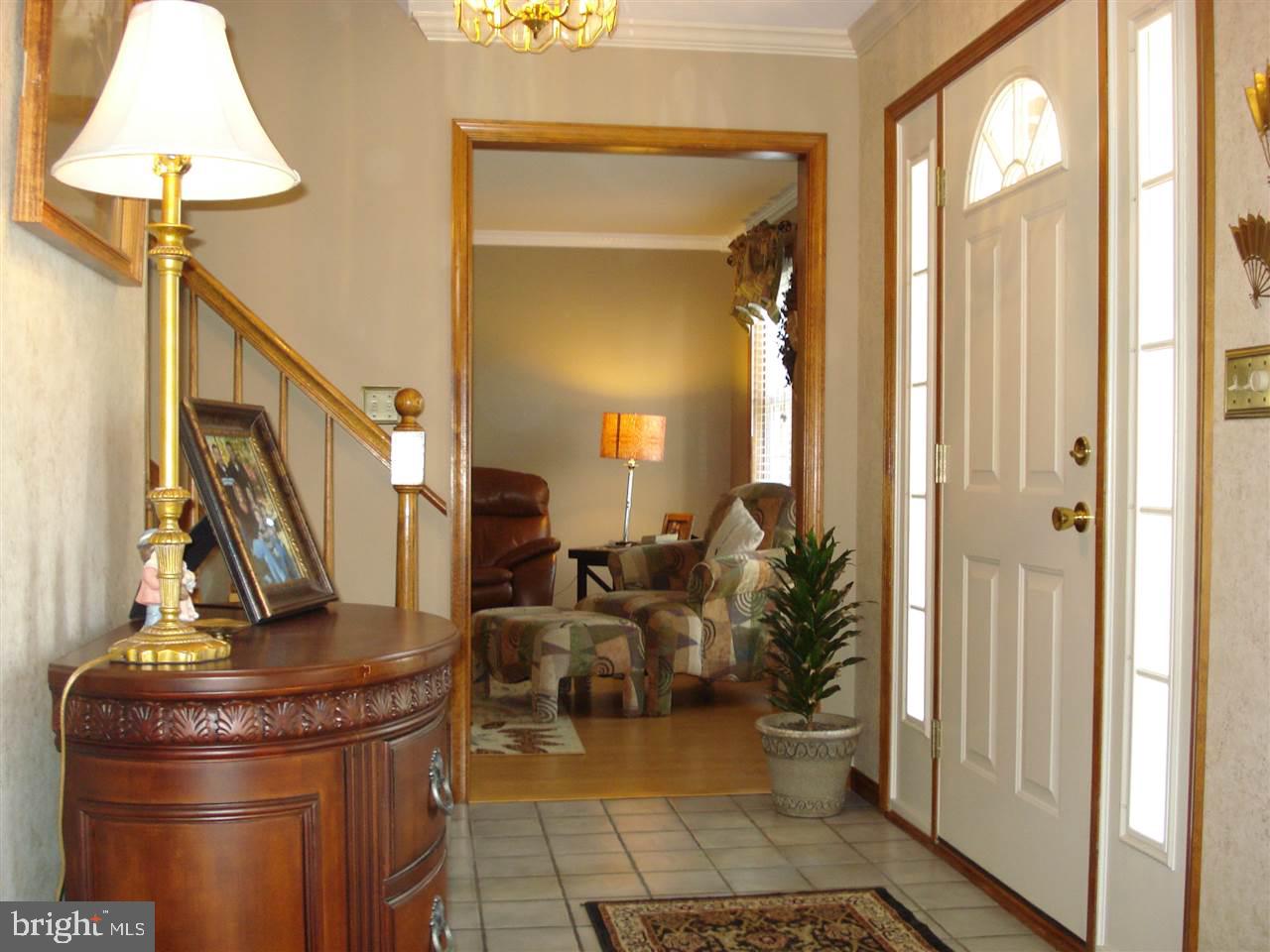 132 South Ridge Road Boiling Springs, PA 17007 - Photo 3 of 23 Gallery Image 3