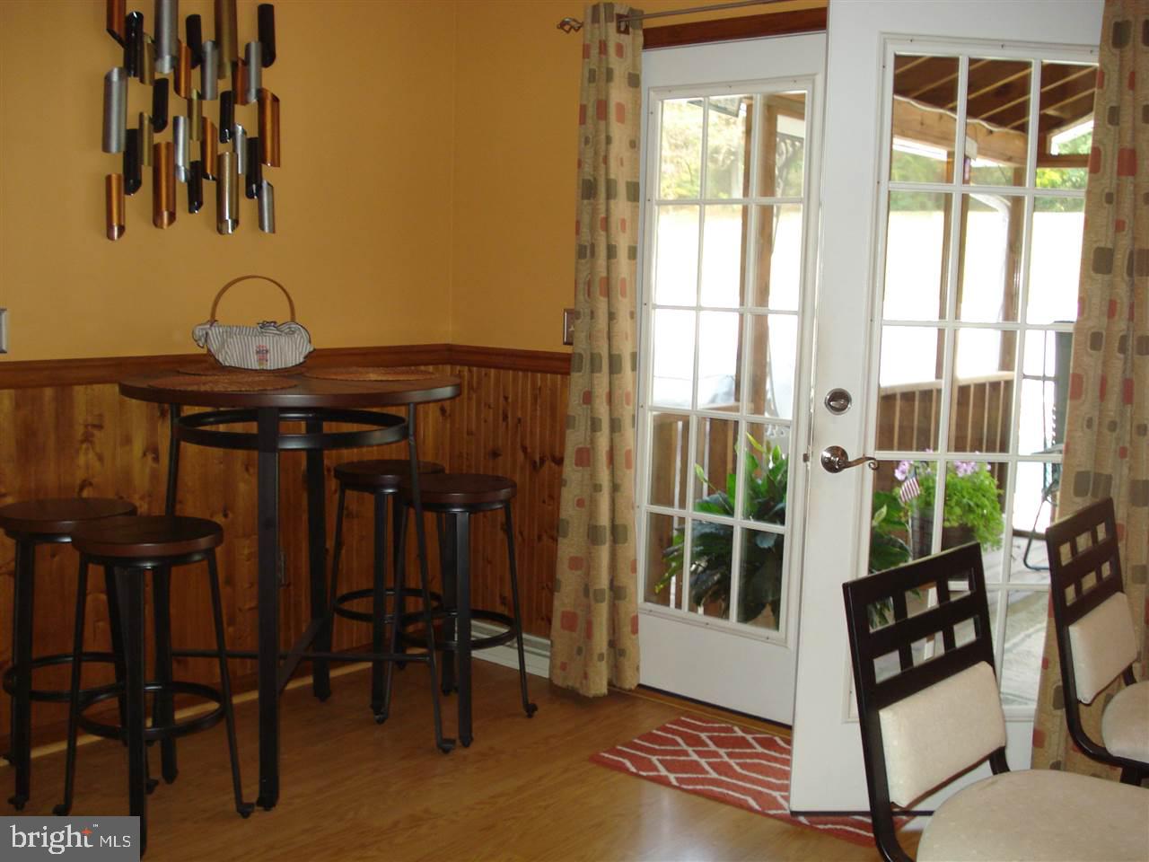 132 South Ridge Road Boiling Springs, PA 17007 - Photo 4 of 23 Gallery Image 4