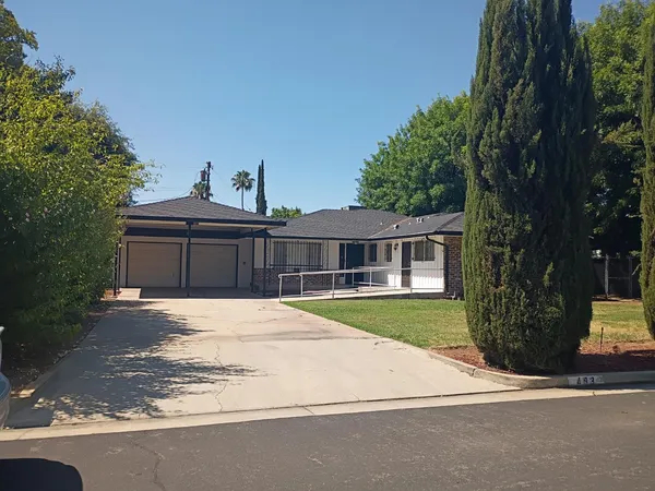 $550,000 | 493 West Keats Avenue, Fresno, CA 93704