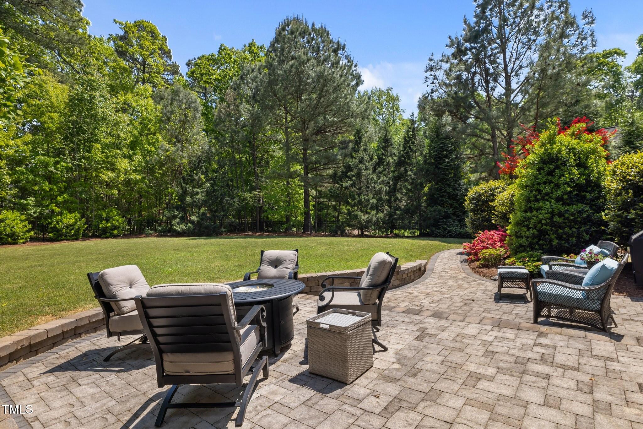 3913 Orchard Point Court Apex, NC 27539 - Photo 45 of 55 photo_045