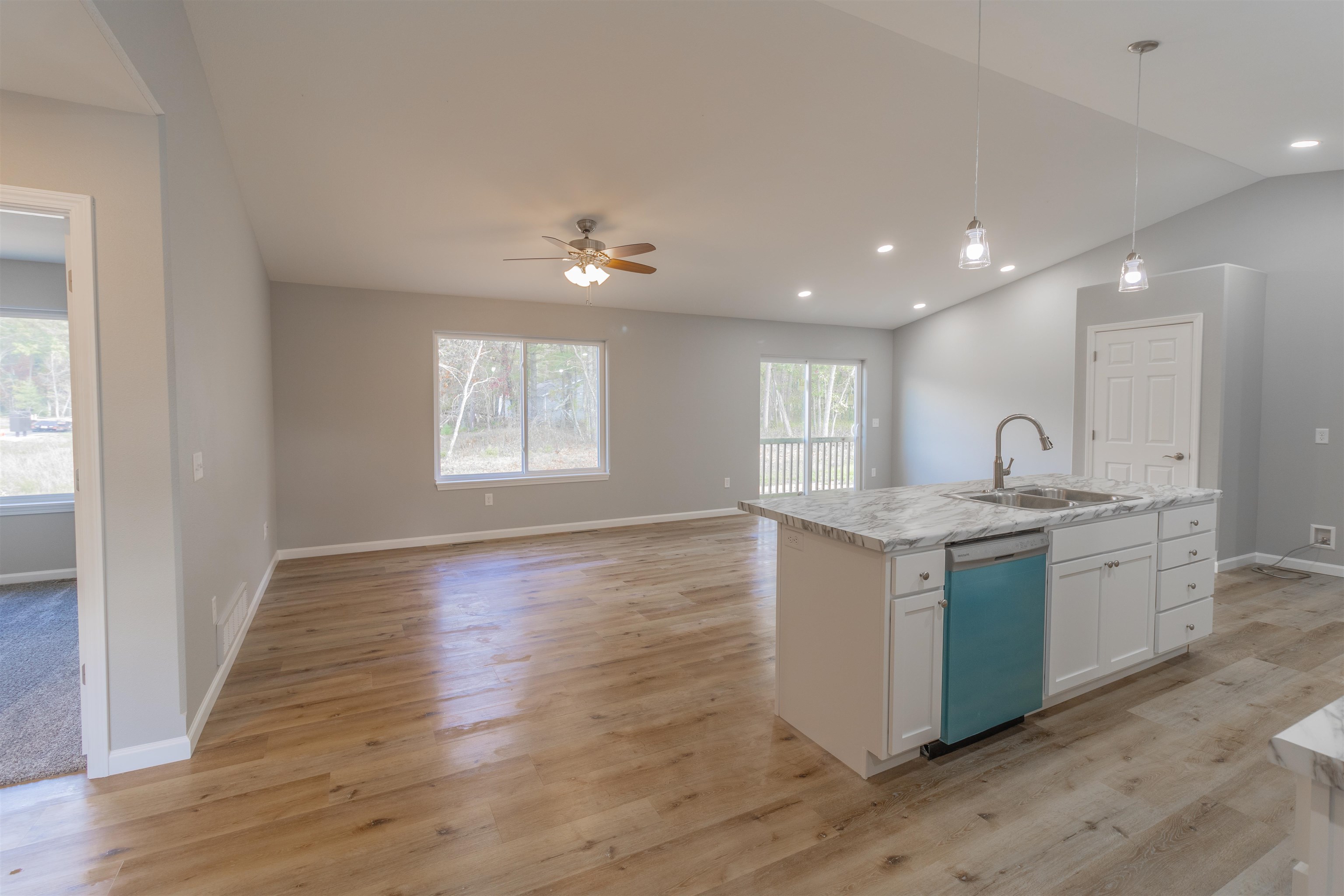 5526 Forest Creek Road Stevens Point, WI 54482 - Photo 5 of 26