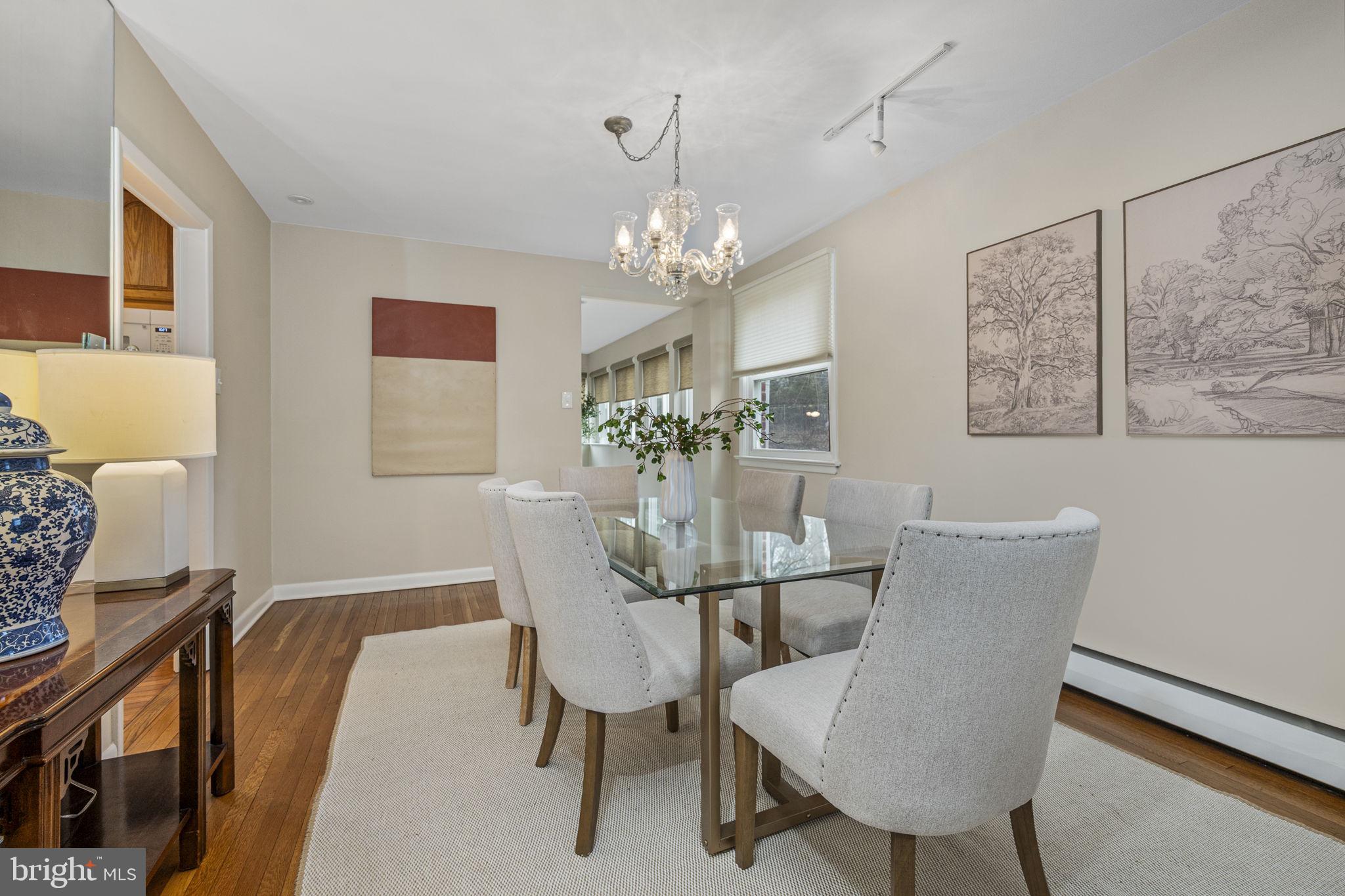 711 Elgin Road Newtown Square, PA 19073 - Photo 7 of 36 Dining room
